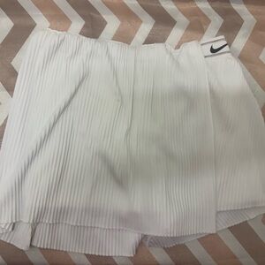 Nike White Pleated Skort